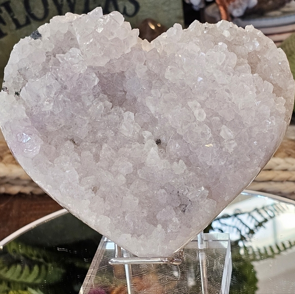 Large Natural Clear Quartz w/light Pink Hue - Picture 11 of 16